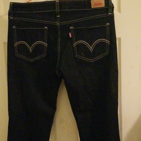 Levi's boot cut jeans - Picture 3 of 3